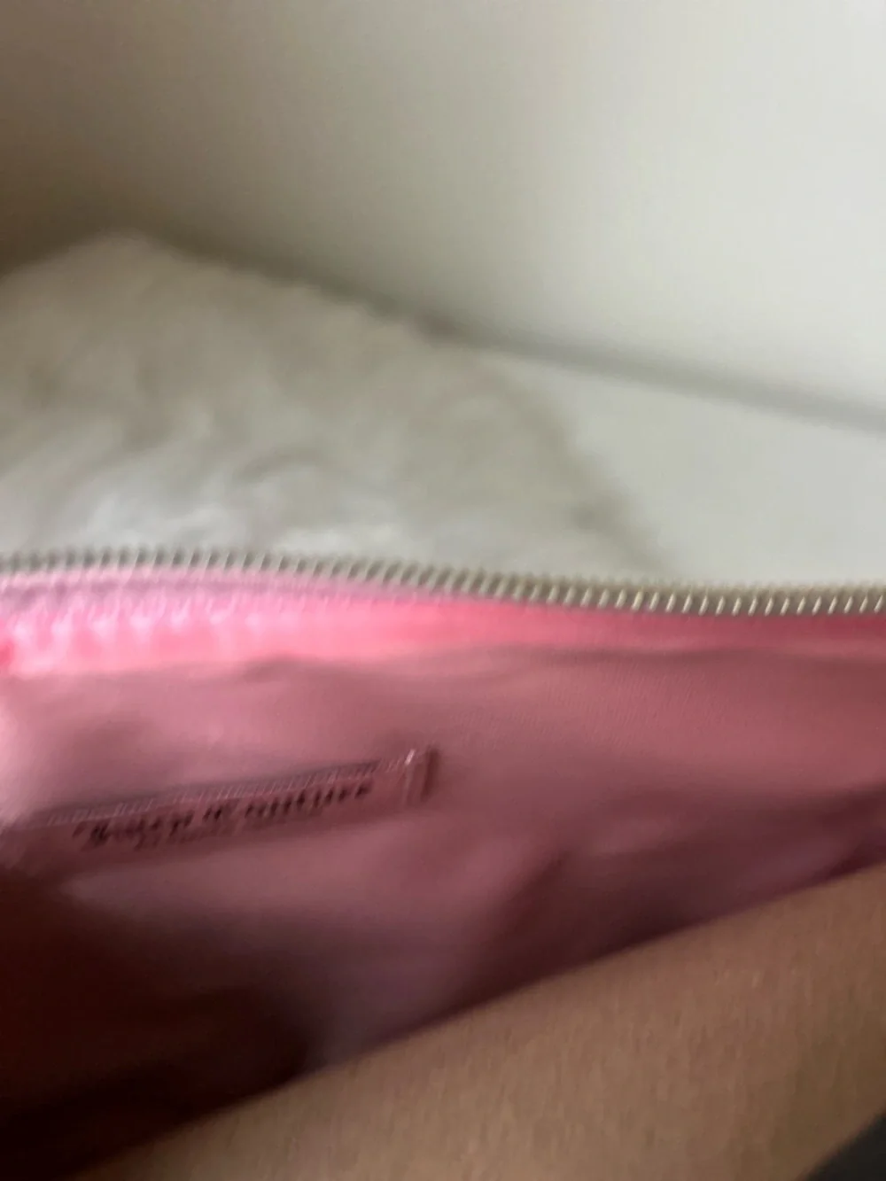 Juicy Couture Pink Velvet make up Cosmetic Pouch